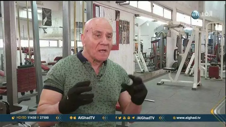 مصري عمره 80 سنة ينافس الشباب في رياضة كمال الأجسام