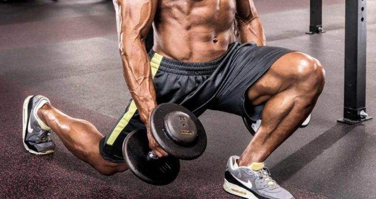 مجموعة تمارين الأرجل التي يمكن ممارستها فقط بالدامبلز